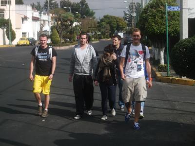 V.l.: Clement, Loic, Benjamin (hinten), Elsa, Alex, Aur&eacute;lien, Margot (hinten).